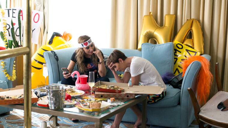 Karen Doggenweiler y Fran García-Huidobro en la filmación del spot