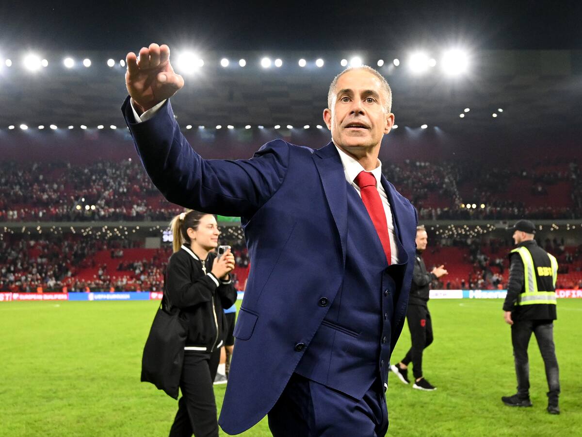 Los elogios del DT de Albania antes de enfrentar a La Roja: “Chile es una escuela de fútbol técnico”