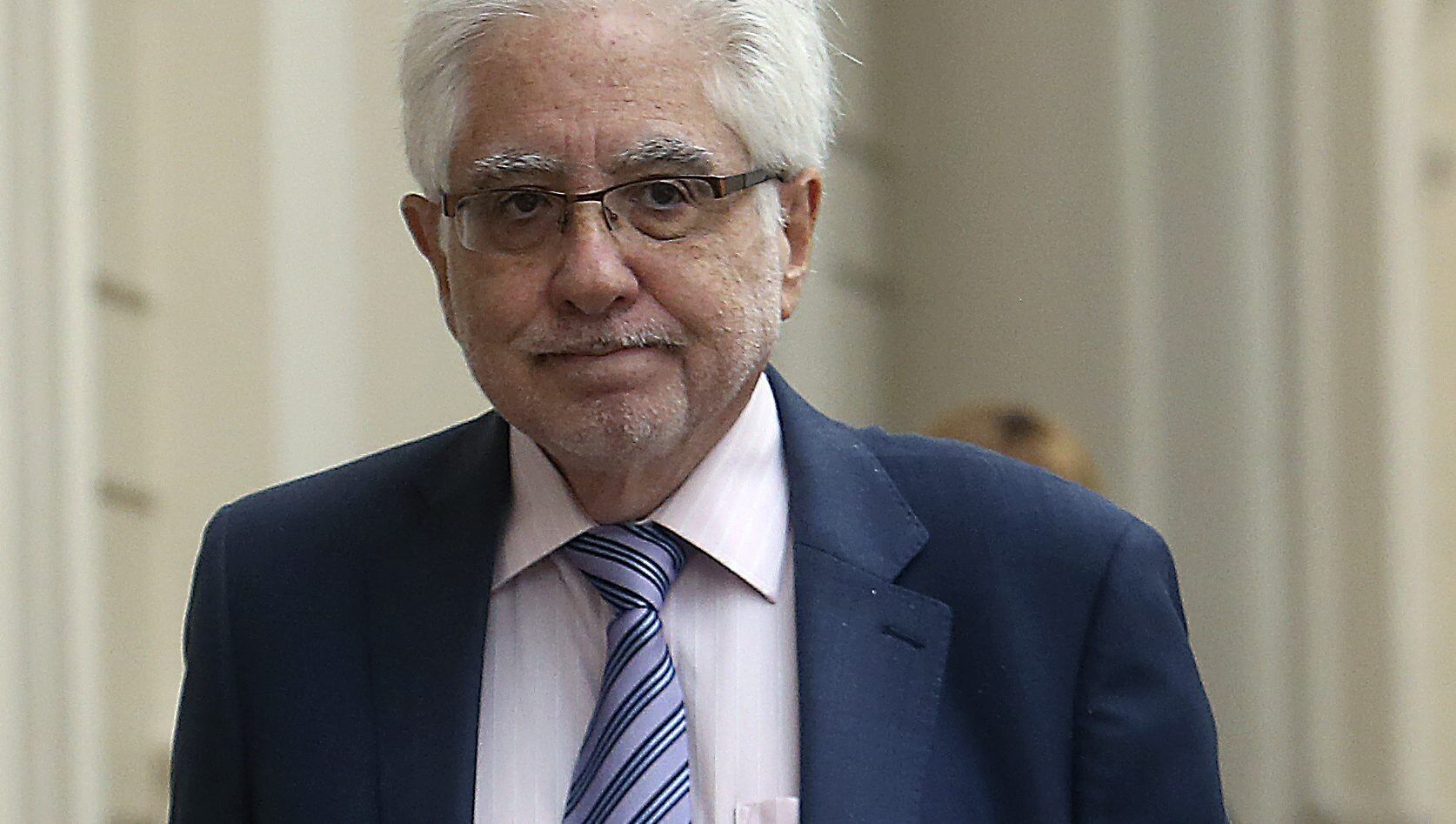 A los 67 años falleció el ministro de la Corte Suprema, Carlos Aránguiz