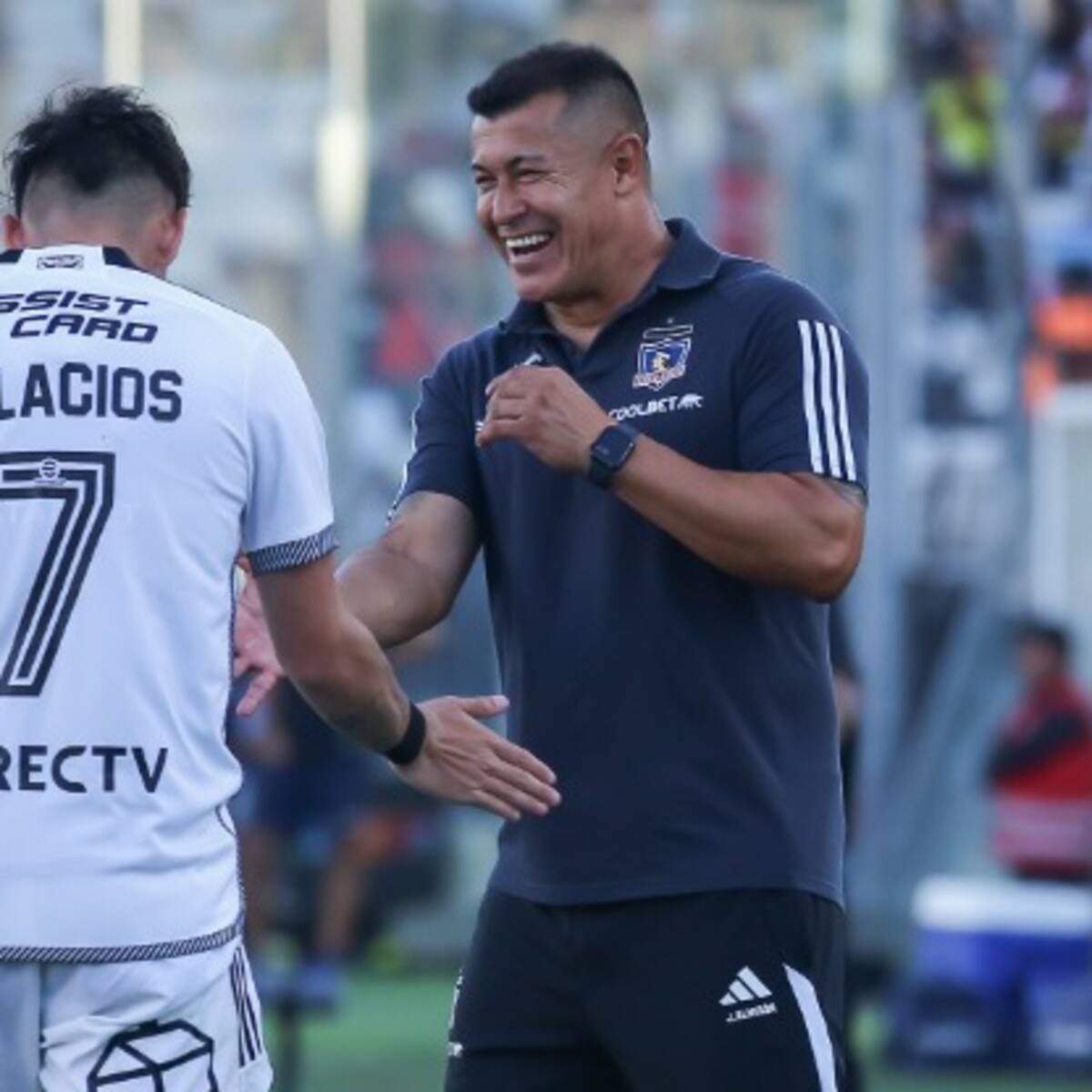 Jorge Almirón estuvo atento a la actuación de Carlos Palacios ante Argentina: “Lo hizo bien, estoy contento por él”