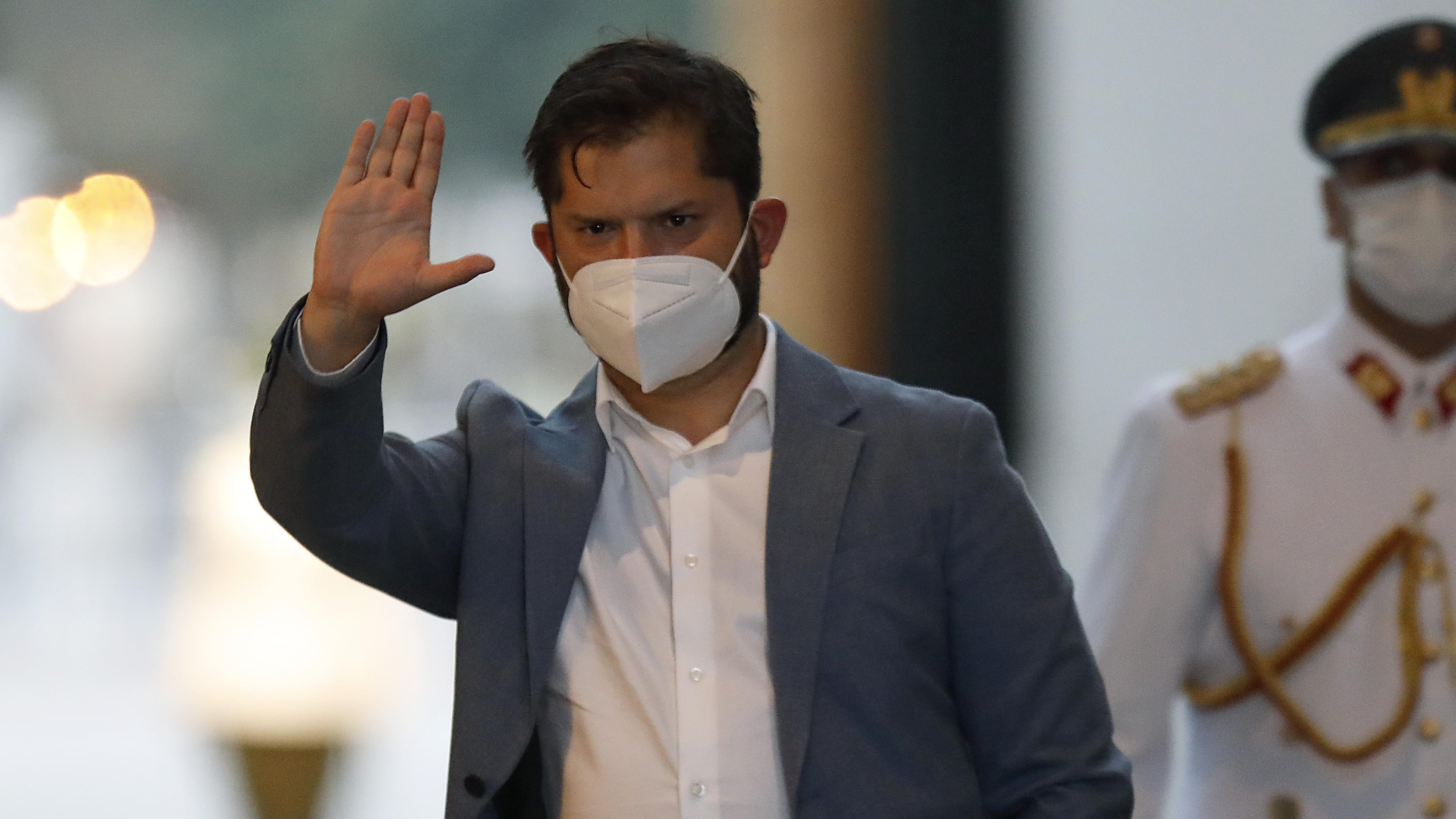14 de Marzo de 2022/SANTIAGOHonores al Presidente de la Republica,Gabriel Boric, durante su primera llegada oficial  al Palacio de La Moneda
FOTO:CRISTOBAL ESCOBAR/AGENCIAUNO