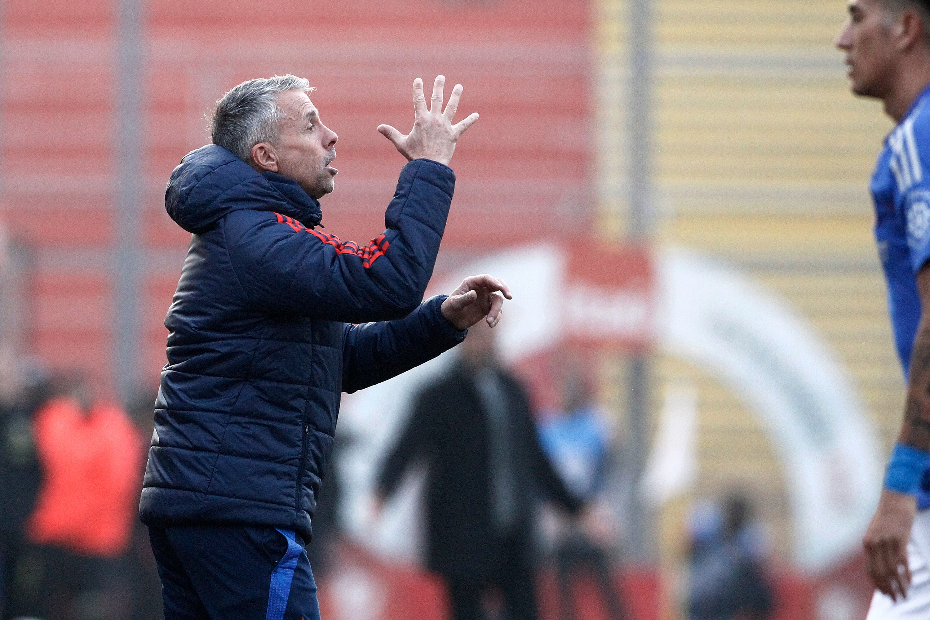 Gustavo Álvarez no se conforma con la victoria ante Unión Española