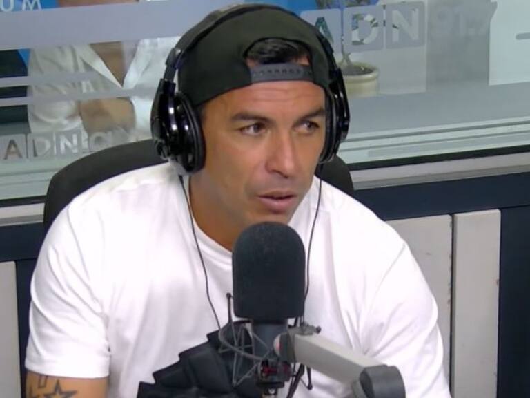 Esteban Paredes reconoce su interés por trabajar en Colo Colo: "Hace cuatro meses me ofrecí a las divisiones inferiores y no ha pasado nada"