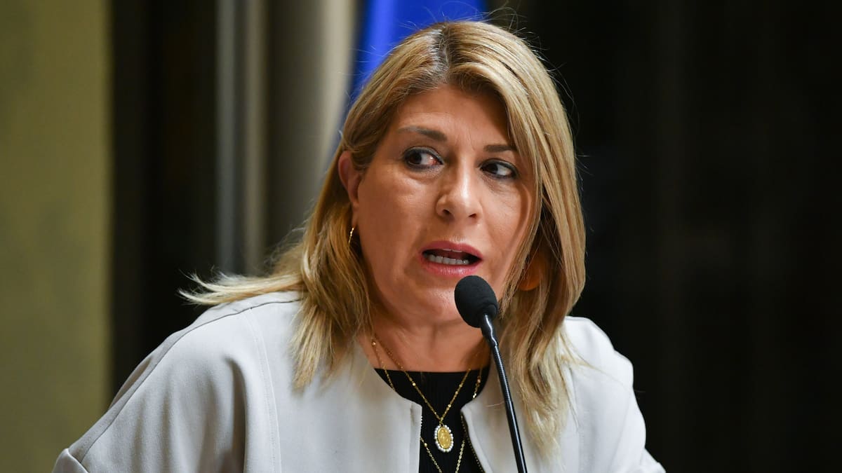 PDG presenta a su nueva presidenta en La Moneda y mantiene en suspenso votos por la megarreforma