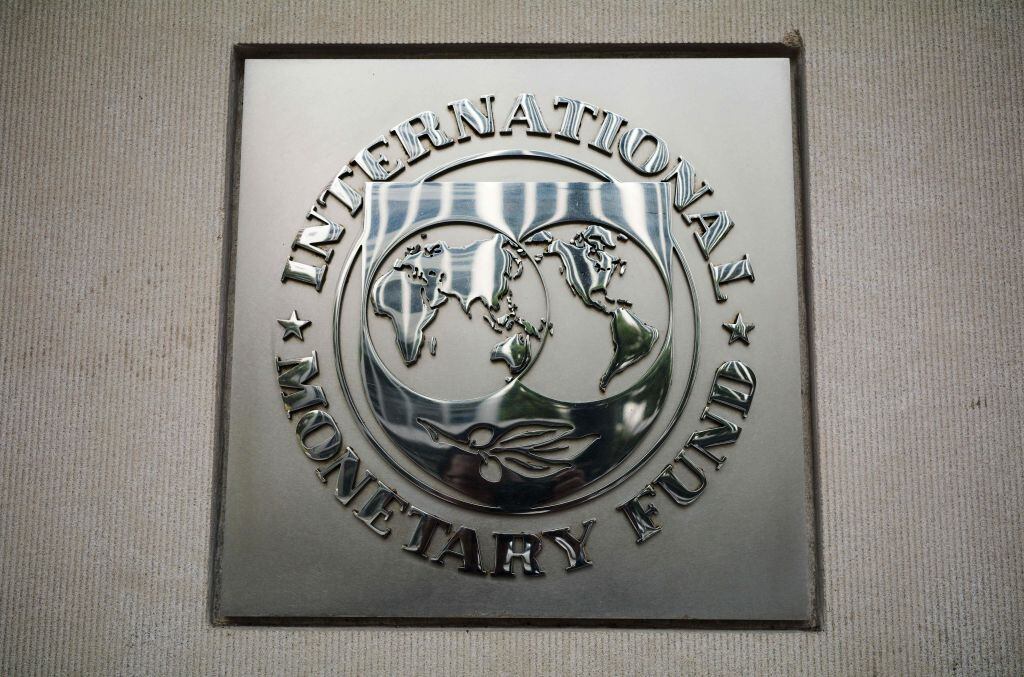 El logo del FMI en la sede central en Washington