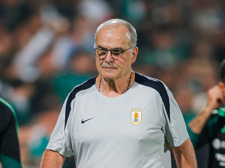Marcelo Bielsa apunta contra el Mundial de 48 equipos y lanza advertencia a la FIFA: “Son inventos que...”