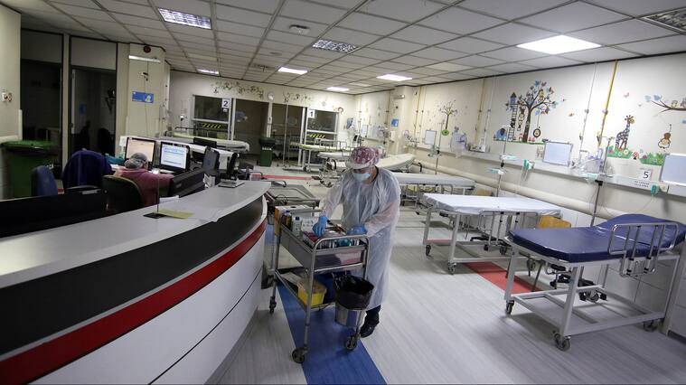 Desde el Hospital Padre Hurtado informaron una disminución de pacientes con coronavirus y, a su vez, un aumento de pacientes con otras patologías. Señalan que esto no es motivo suficiente para “bajar la guardia” y piden a la población cumplir las medidas preventivas para evitar un rebrote durante las etapas de desconfinamiento.**REPORTAJE EN SECCION NOTICIAS GENERALES**