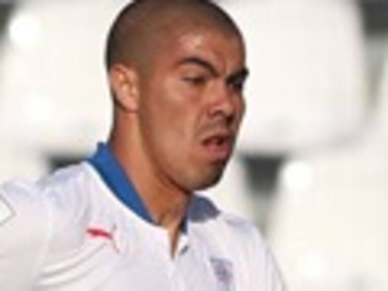 Mediocampista Francisco Silva partirá a préstamo a Osasuna