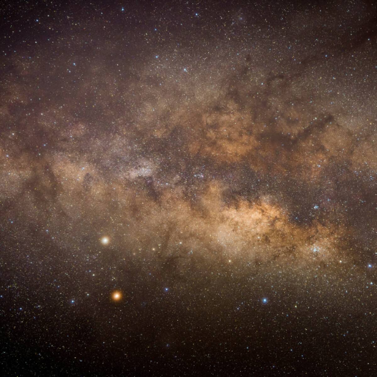 Histórico hallazgo revela el origen de las estrellas masivas con participación clave de un chileno