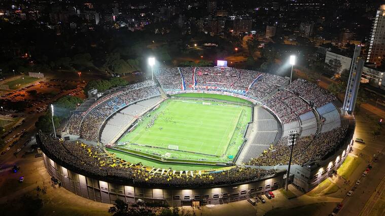 El impresionante marco de público por el clásico uruguayo entre Peñarol y Nacional | X: Serio Río de La Pla
