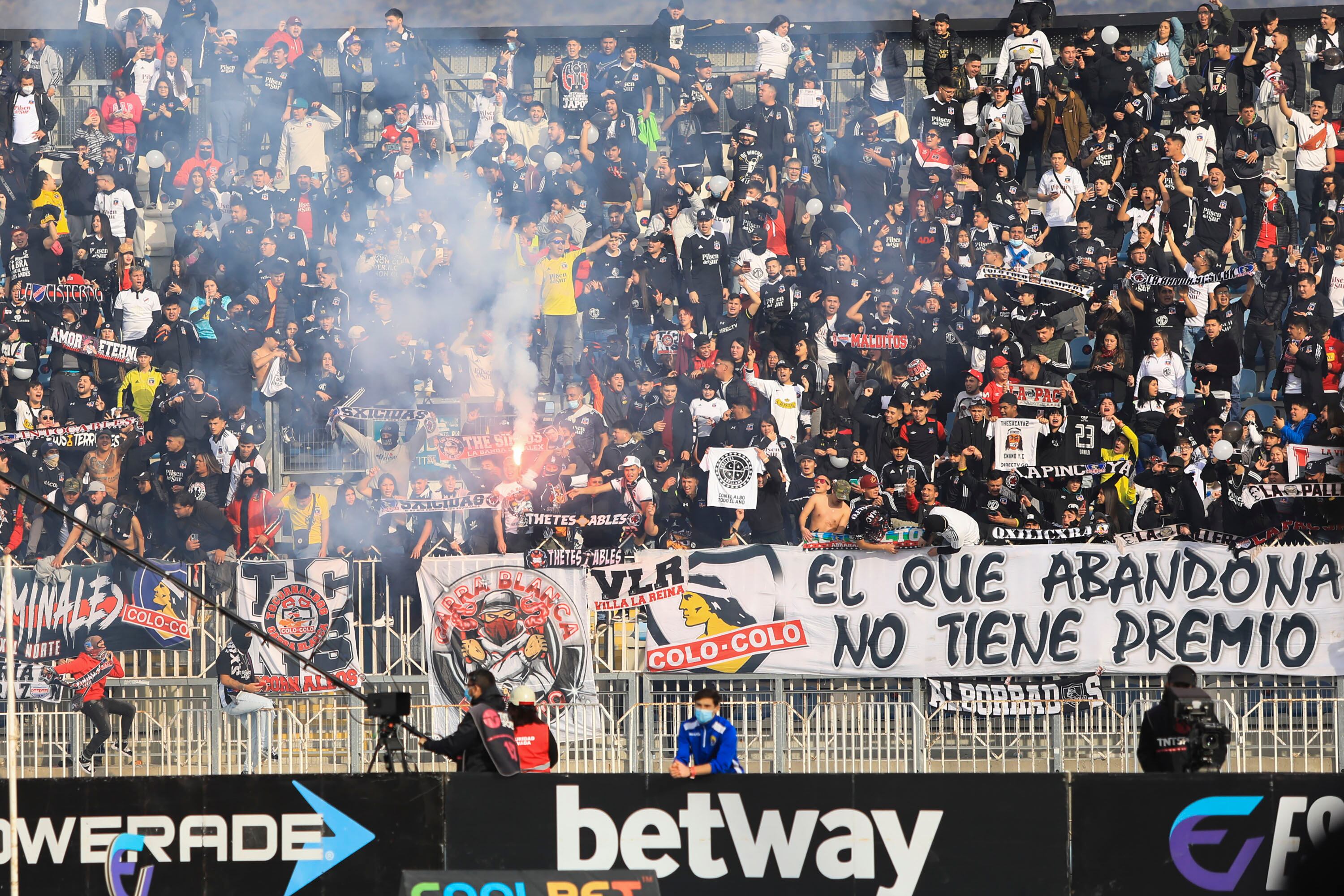 16 DE JULIO DE 2022/RANCAGUAHinchas de Colo Colo, durante el partido por la fecha 18 del Campeonato Nacional AFP PlanVital 2022, entre Audax Italiano y Colo Colo, disputado en el Estadio El Teniente.
FOTO: BYRON PEREZ/AGENCIAUNO