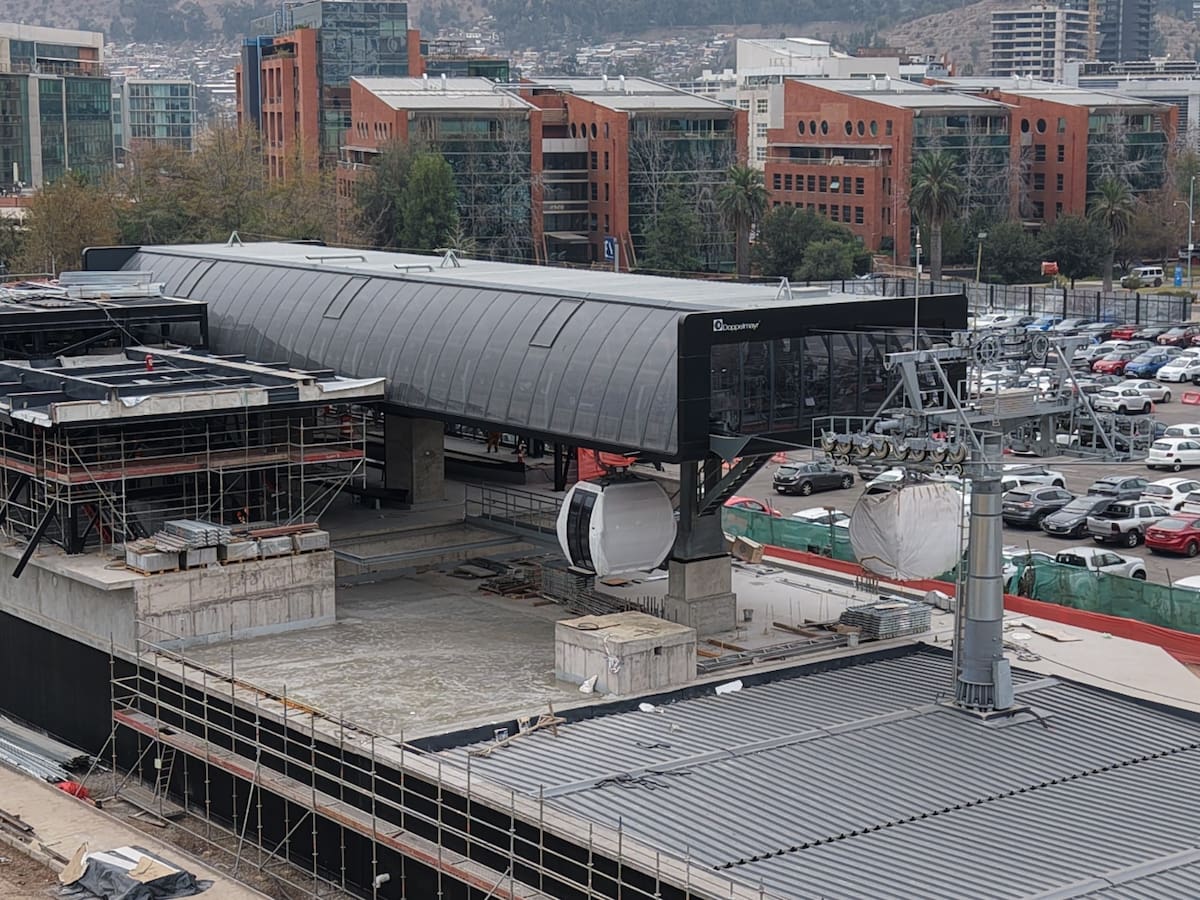 ¿Habrá que pagar una tarifa extra? La incógnita que rodea al Teleférico Bicentenario en la Región Metropolitana