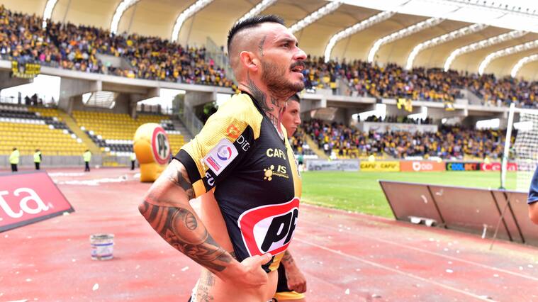 Mauricio Pinilla