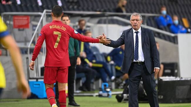 Portugal's forward Cristiano Ronaldo is substituted by Portugal's coach Fernando Santos during the UEFA Nations League football match between Sweden and Portugal on September 8, 2020 in Solna, Sweden. (Photo by Jonathan NACKSTRAND / AFP) (Photo by JONATHAN NACKSTRAND/AFP via Getty Images)