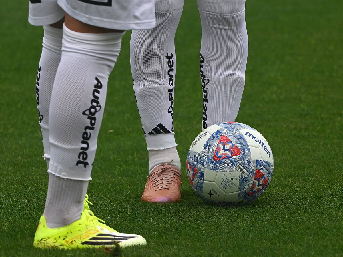 Programación fútbol chileno: ¿Qué partidos se juegan hoy, 15 de febrero, y quién transmite?