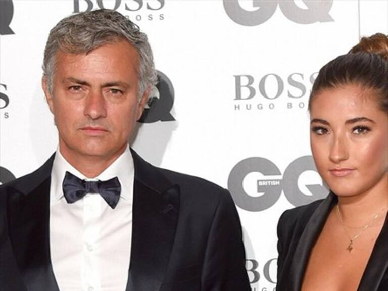 Hijos de Mourinho compartieron fotos de la nueva oficina de su papá en Manchester