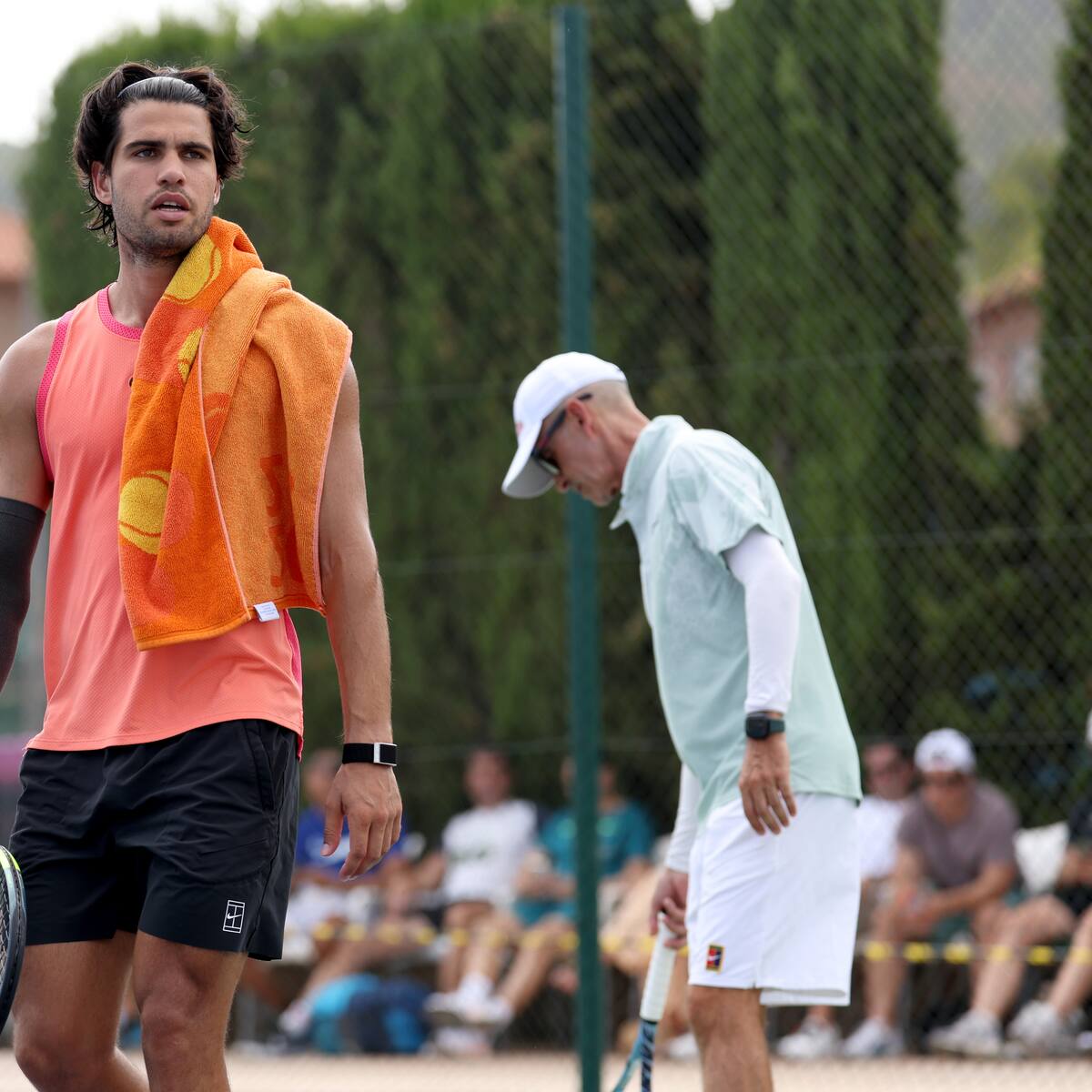 Con una particular colaboración: Carlos Alcaraz oficializa su regreso al circuito ATP