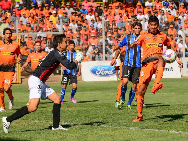 Programación fútbol chileno: ¿Qué partidos se juegan hoy, 18 de febrero, y quién transmite?