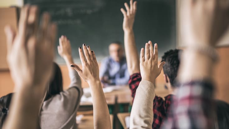 Si eres chileno, terminaste cuarto medio y cumples este requisito, podrías obtener casi 70 mil pesos
