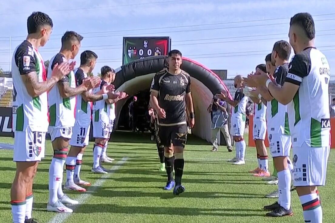 Palestino fue el primero en hacerle "el pasillo" al campeón, Coquimbo Unido