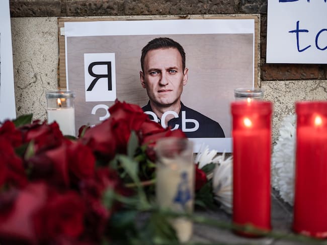 Autoridades rusas se niegan a entregar cuerpo de Alexei Navalny a sus familiares por tercer día consecutivo: “No los dejaron entrar” a la morgue