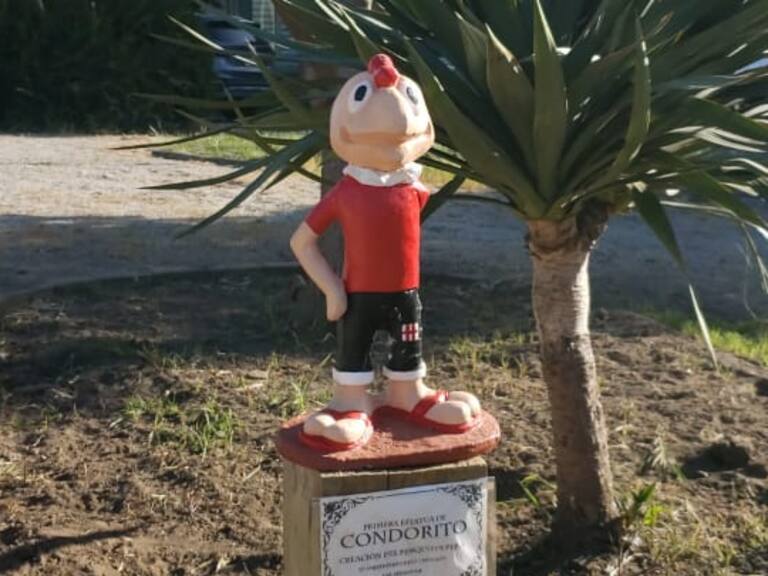 ¡Exijo una explicación! Estatua de Condorito ubicada en Concepción amaneció sin un brazo