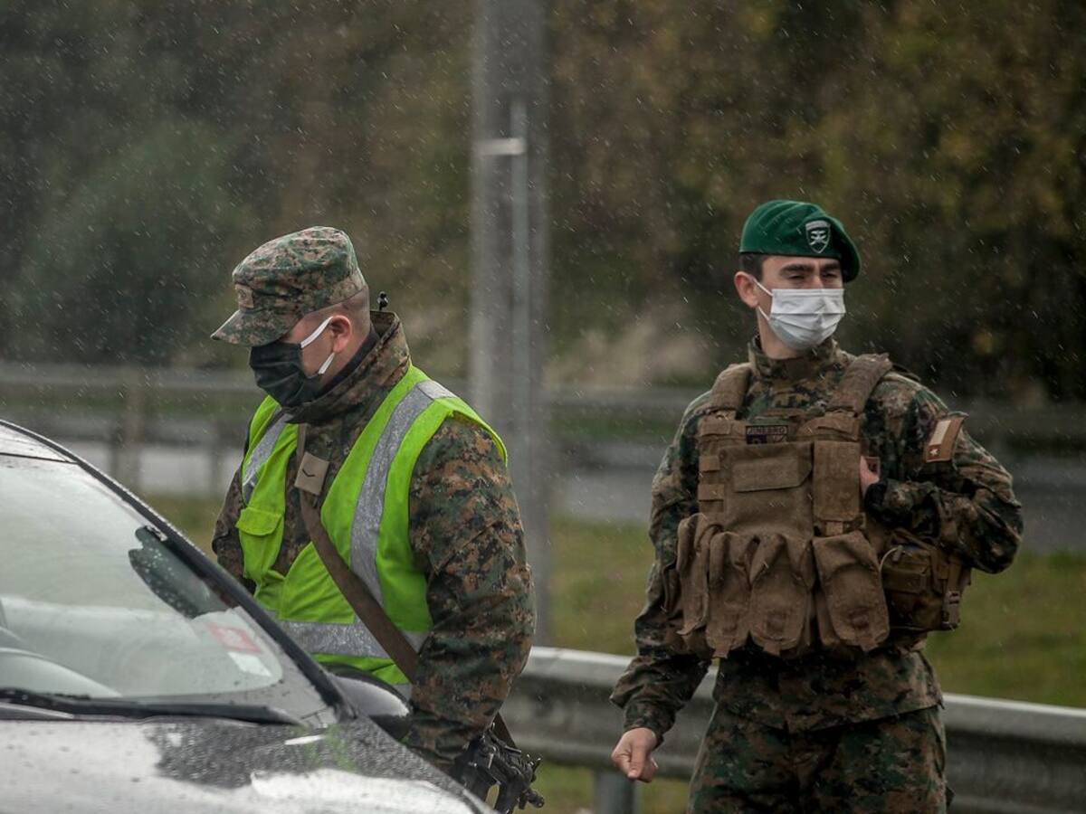 Valdivia: Gobierno regional se querelló contra sujetos que intentaron atacar a militares y rompieron toque de queda