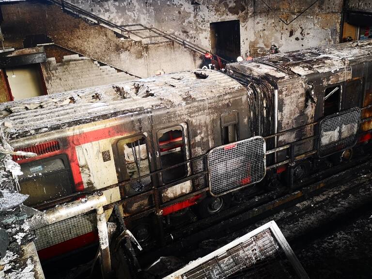 Corte Suprema reduce pena a imputado por incendio de estación San Pablo del Metro