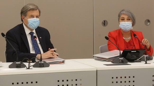 22 de FEBRERO de 2022/ SANTIAGO Jeannette Jara llega al Ministerio del Trabajo para reunirse con Patricio Melero para realizar la reunión de coordinación para el cambio de mando
FOTO: DIEGO MARTIN/AGENCIAUNO