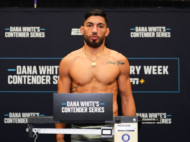 Chileno Víctor “Psicosis” Valenzuela llega a la UFC: este será su rival y la fecha de su debut