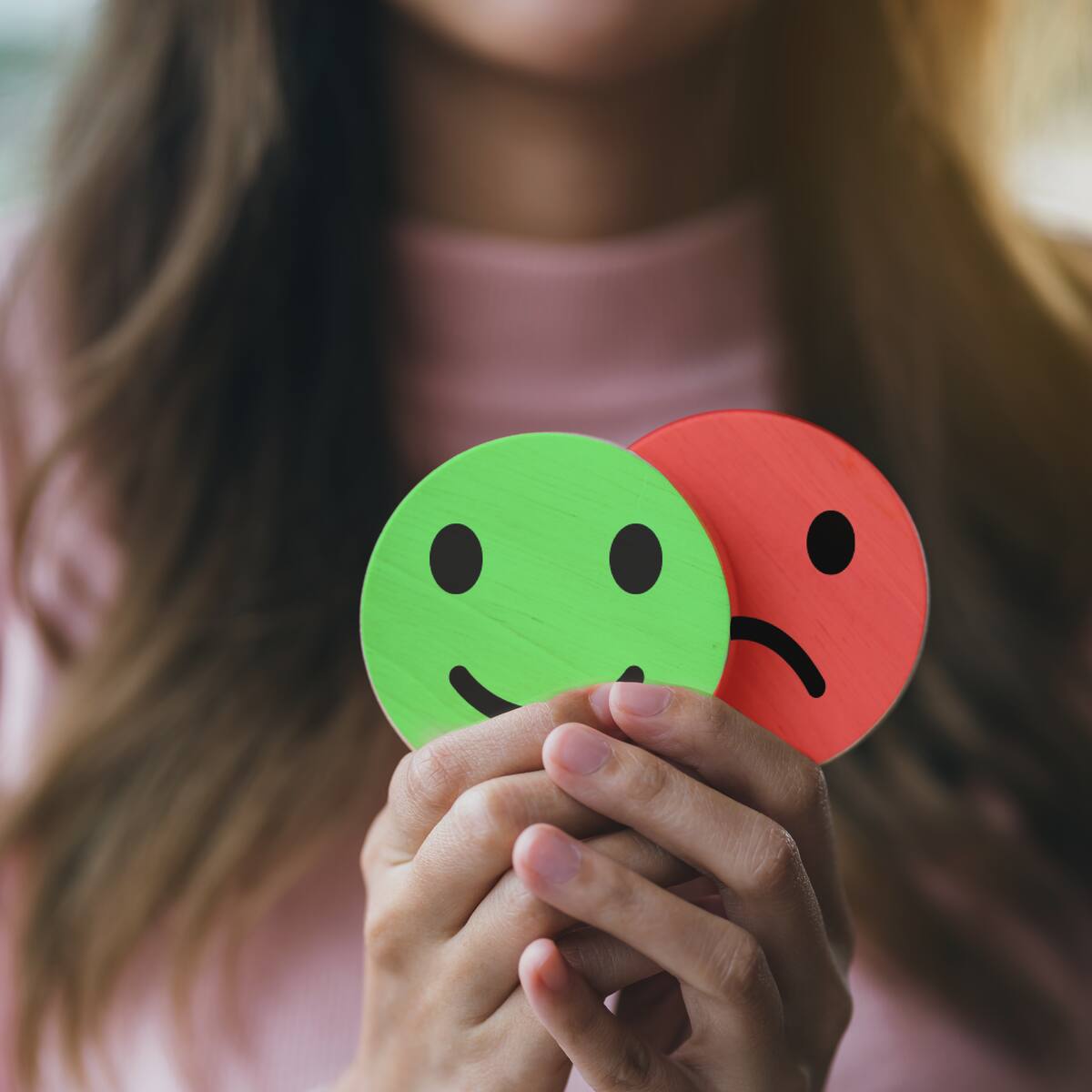 Ni diarios de gratitud ni actos de bondad programados: así es como expertos psicólogos mantienen su salud mental