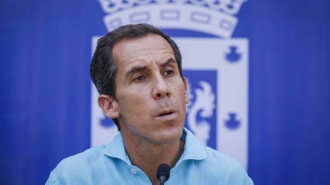 29 de febrero del 2020/SANTIAGOEl Alcalde de Santiago, Felipe Alessandri, da a conocer las obras de mejoramiento de infraestructura y mantención que se realizaron en diversas escuelas y liceos de la comuna, en el marco del Plan Verano 2020.
FOTO: SEBASTIAN BELTRAN GAETE/AGENCIAUNO