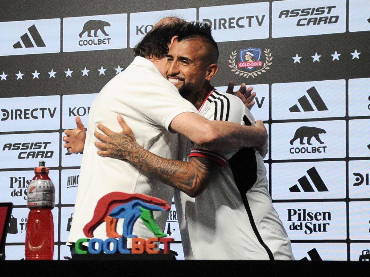 Vidal pone presión a Blanco y Negro en su regreso a Colo Colo: “¿Qué equipo gana títulos sin invertir dinero?”