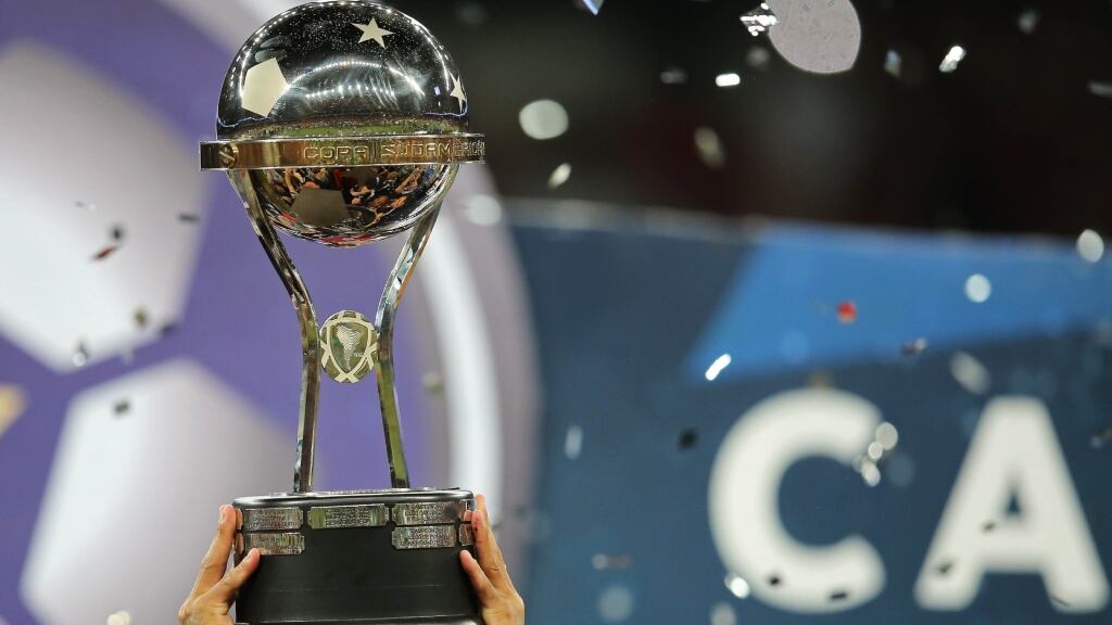 Conmebol programa las llaves de Colo Colo-América Mineiro y Ñublense-Audax por Copa Sudamericana