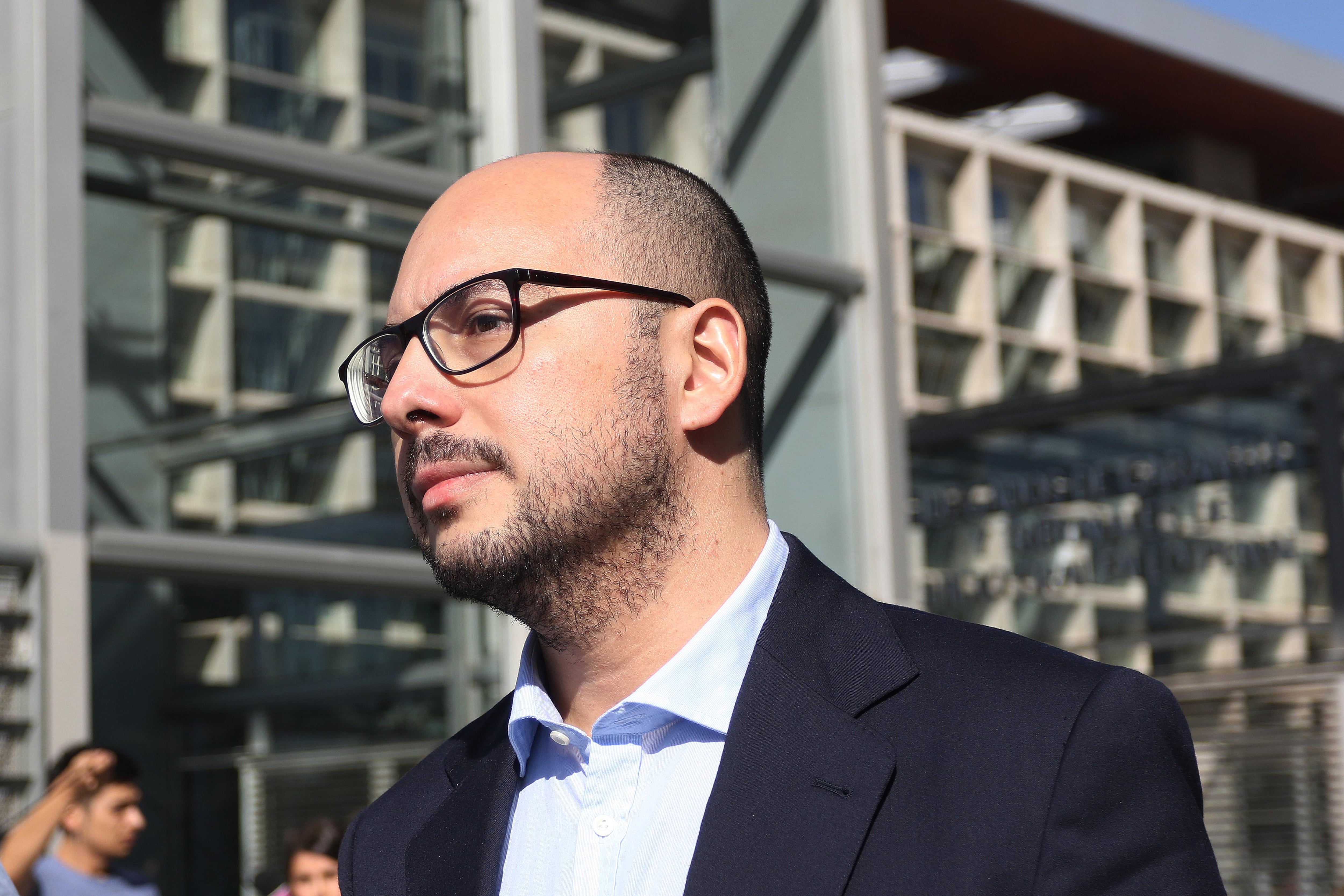 Nicolás López