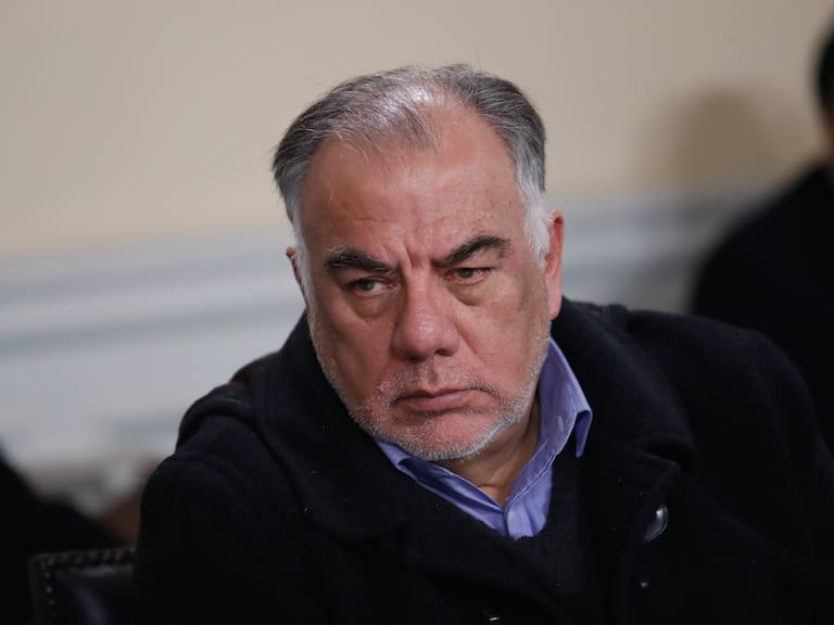 Osvaldo Andrade vuelve a tomar protagonismo en el PS y organizará encuentro clave para redefinir su rol