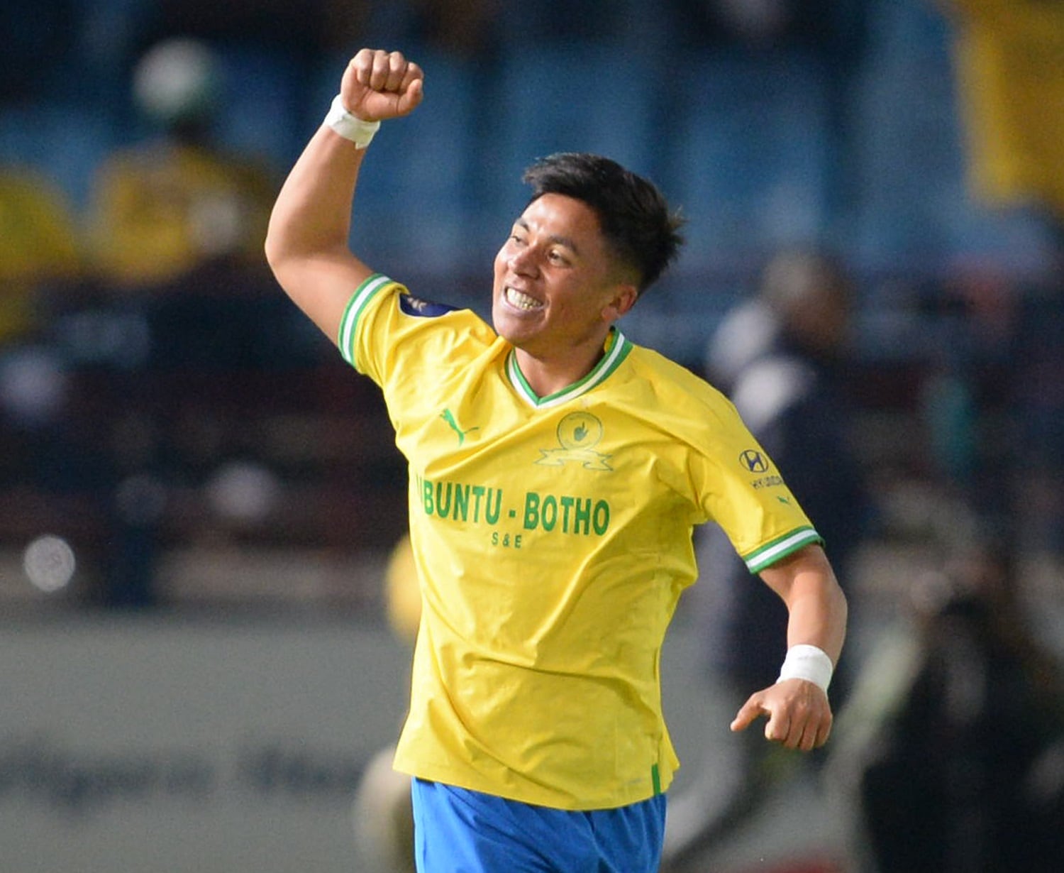 Marcelo Allende marca su primer gol en Sudáfrica a 8 minutos de su debut