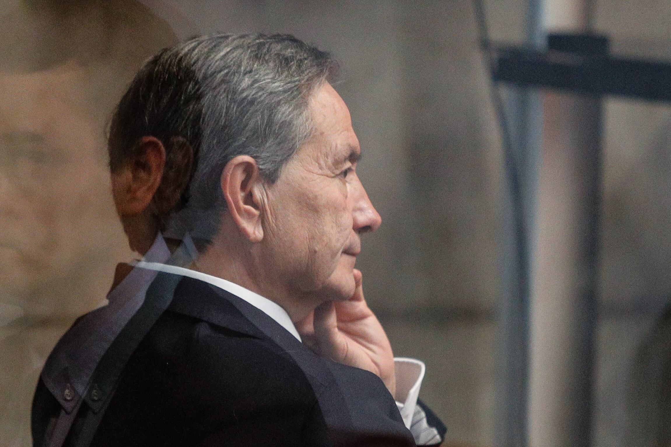 16 DE ABRIL DE 2025 / SANTIAGO
El Ex Alcalde de San Ramón, Miguel Ángel Aguilera enfrenta el Juicio Oral en su contra por enriquecimiento ilícito, cohecho pasivo y lavado de activos desde el centro de justicia
FOTO: DIEGO MARTIN / AGENCIAUNO