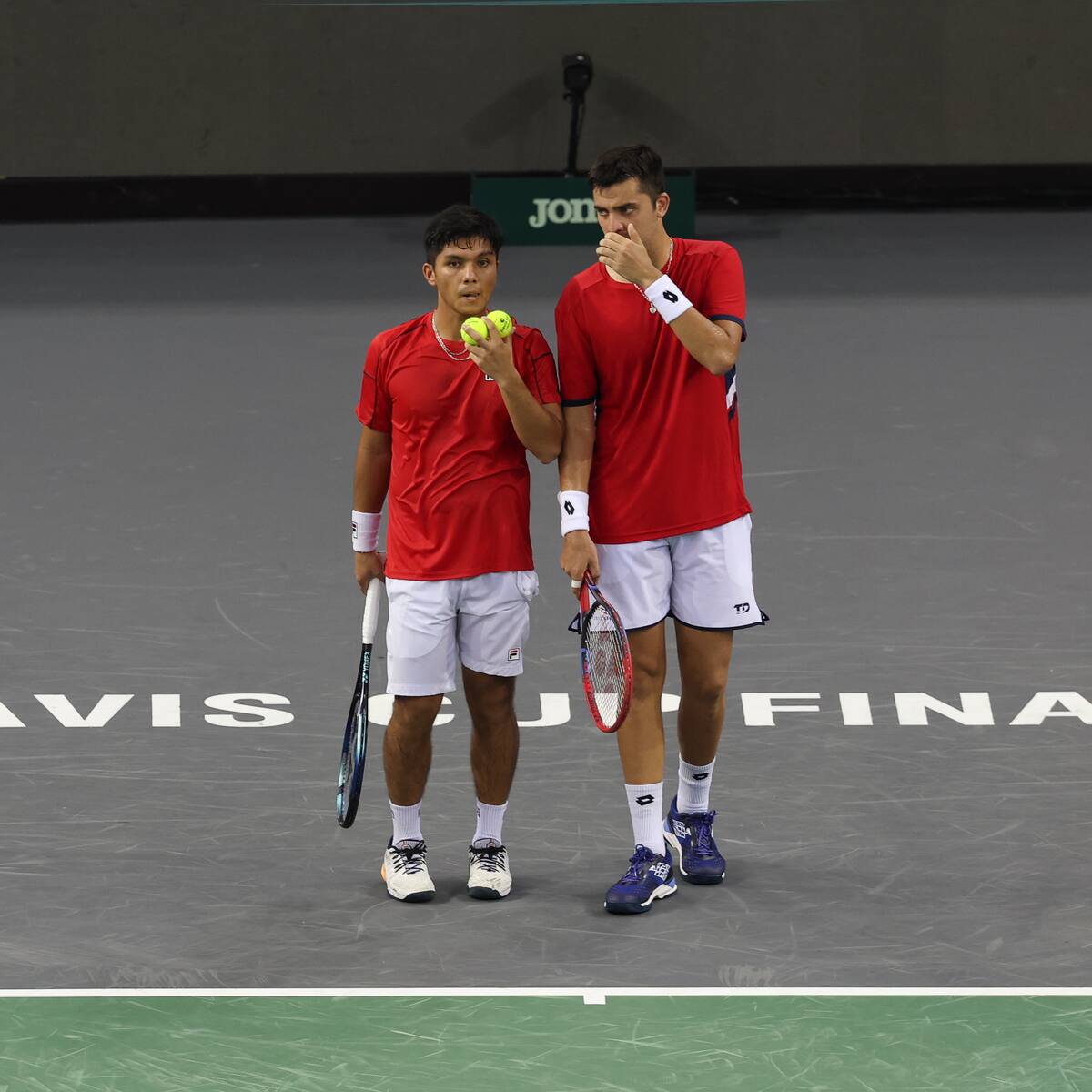 Chile tampoco festeja en dobles: dupla Soto-Barrios cae y Estados Unidos se impone por las Finales de la Copa Davis