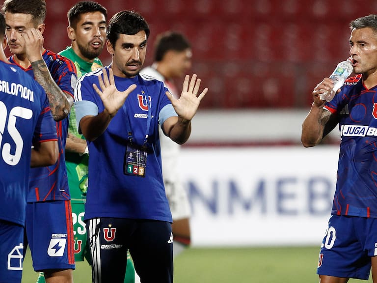 “La última jugada la tenemos que defender mucho mejor”: el amargo análisis de “Paqui” Meneghini a la eliminación de la U en Copa Sudamericana