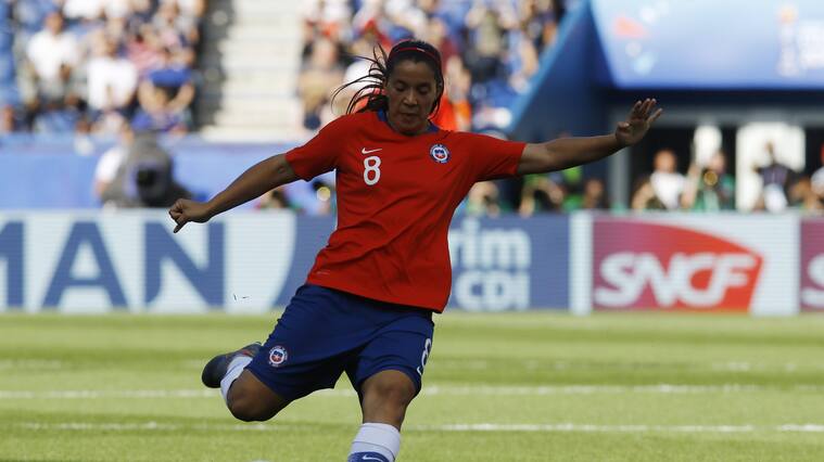 16 de Junio de 2019/PARISKaren Araya durante el partido por el grupo F del Mundial Femenino Francia 2019 entre las selecciones de Chile vs EEUU jugado en el Estadio Parc des Princes de Paris
FOTO: MARIO DAVILA/AGENCIAUNO