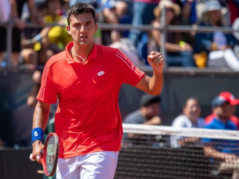 Tomás Barrios lidera la armada chilena en el Challenger de Santiago