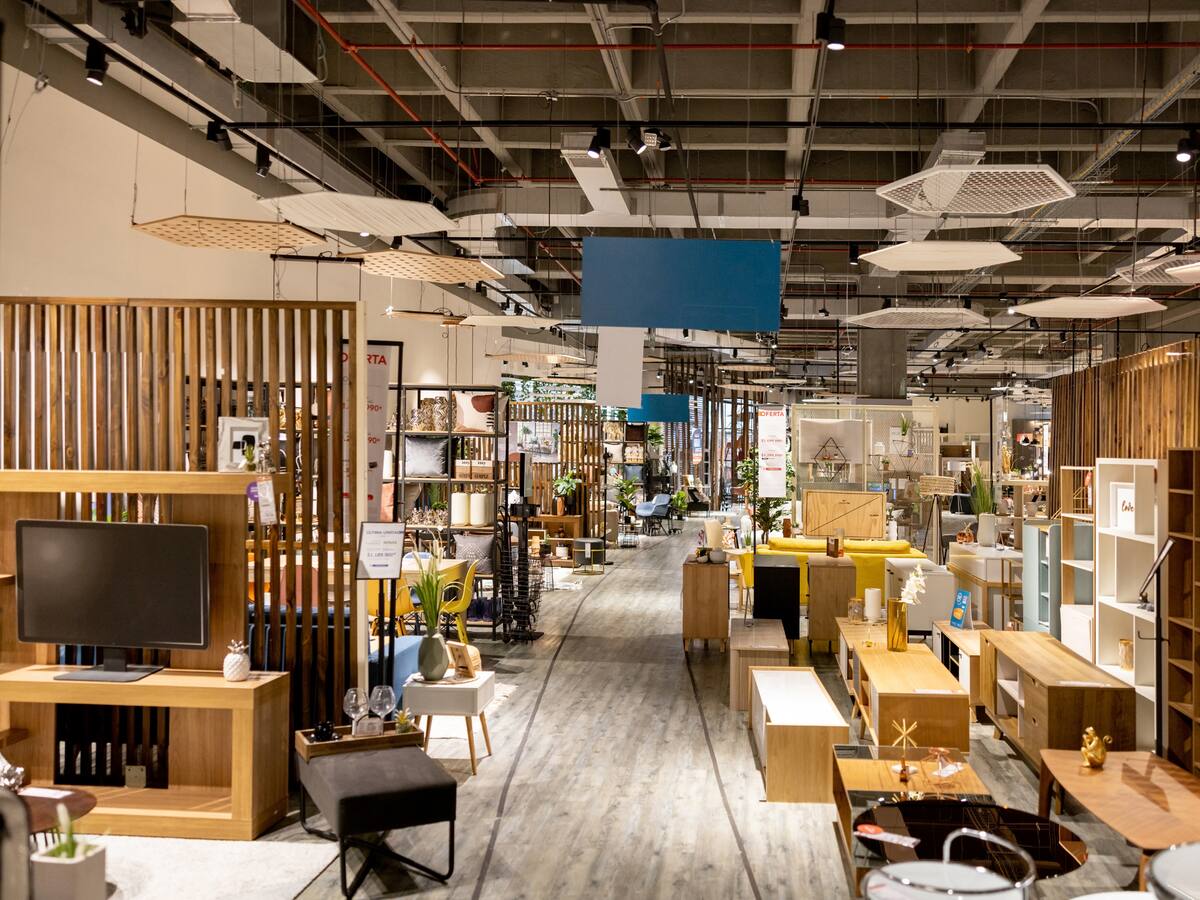 Histórica cadena de tiendas chilena estaría al borde de la quiebra: tiene deudas millonarias y 75 años en el mercado