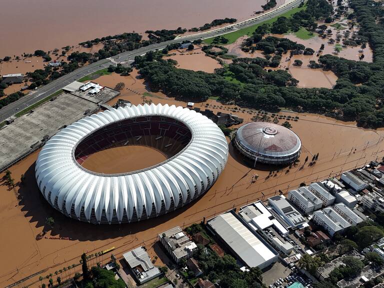 Suspenden dos fechas del Brasileirao por las inundaciones en Porto Alegre