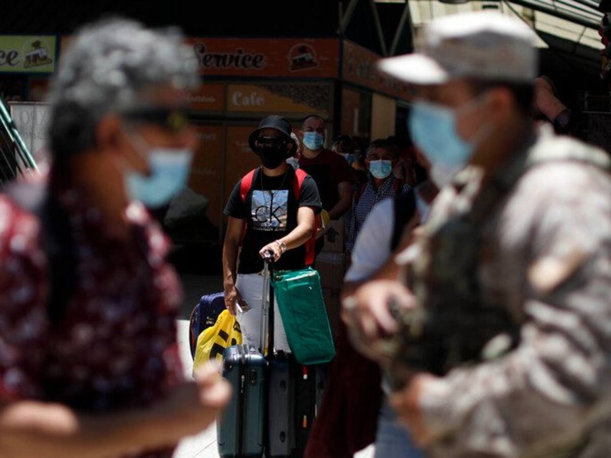 Minsal informó 2.520 casos nuevos, llegando a 595.831 contagiados totales con coronavirus en Chile