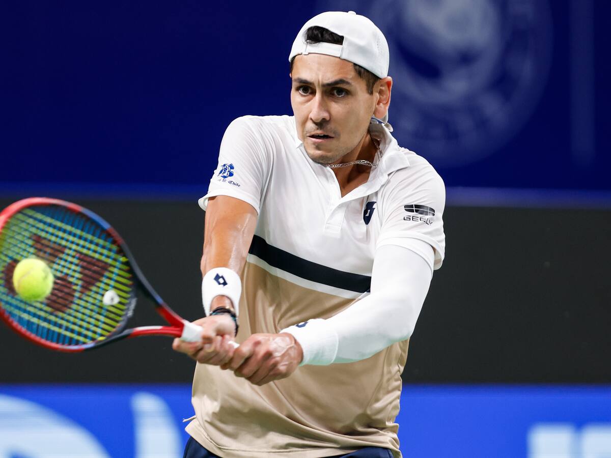 No hubo venganza: Alejandro Tabilo cae ante el belga Zizou Bergs y dice adiós al ATP de Tokio