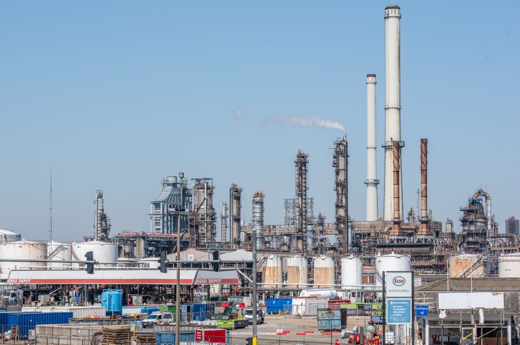 Getty Images | Imagen de una refinería de petróleo en Europa