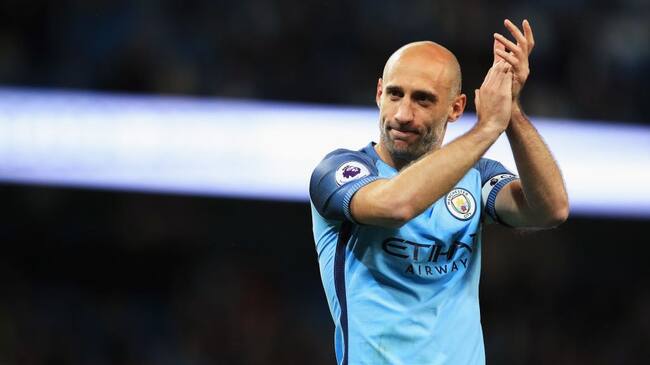 MANCHESTER, ENGLAND - MAY 16: Pablo Zabaleta of Manchester City shows appreciation to the fans after the Premier League match between Manchester City and West Bromwich Albion at Etihad Stadium on May 16, 2017 in Manchester, England. (Photo by Matthew Lewis/Getty Images)