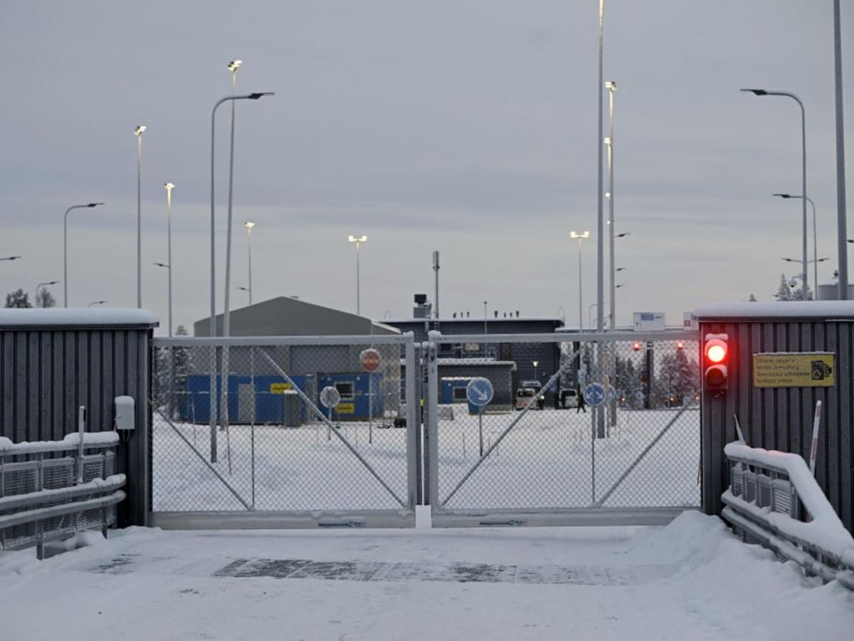 Finlandia alista el cierre total de su frontera con Rusia