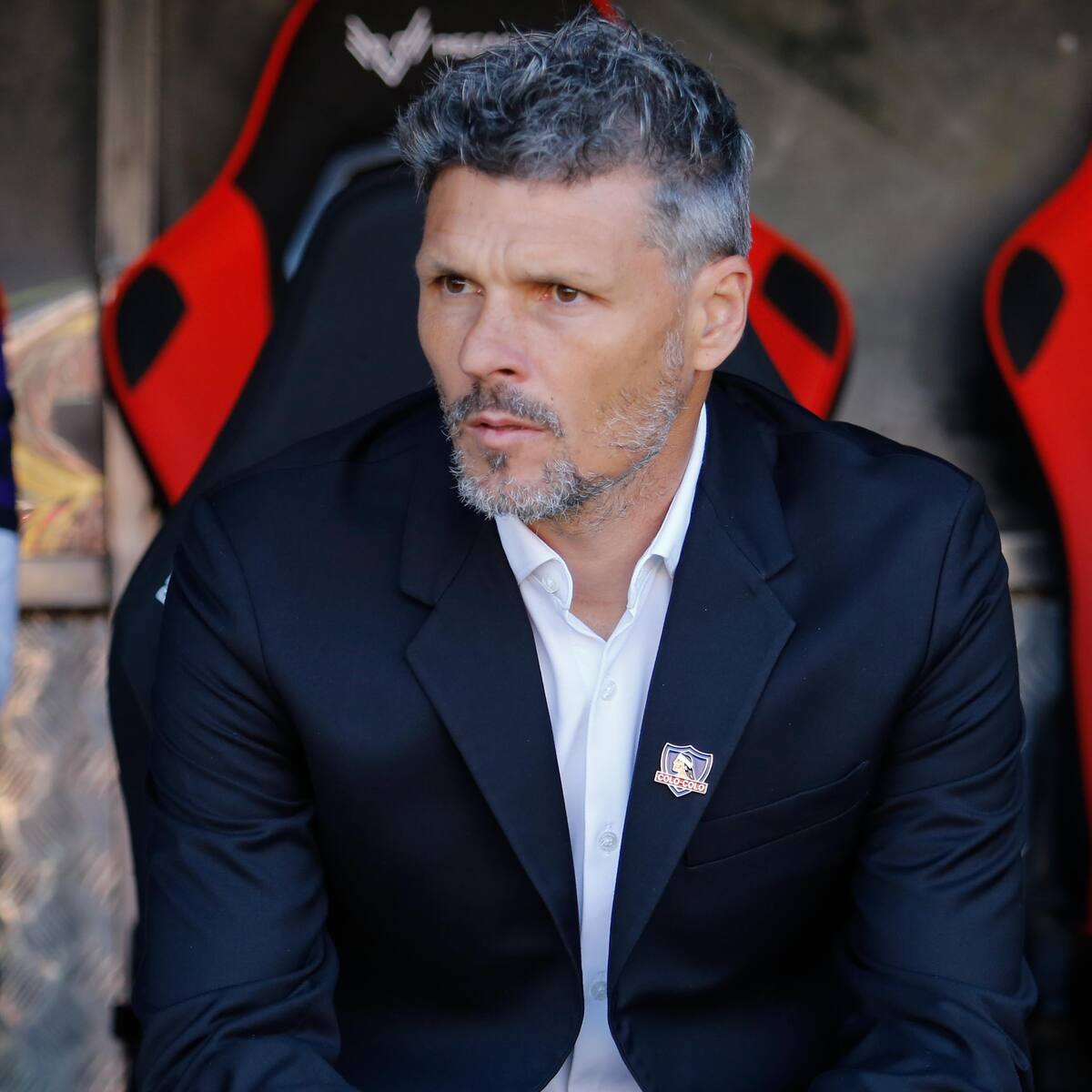 Fernando Ortiz responde a los polémicos dichos de Pavez sobre la UC y aclara por qué el volante no es titular en Colo Colo